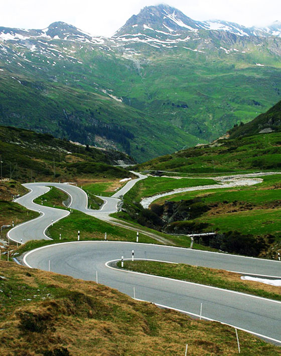 Stunningmesh - Amazing Roads and Paths making the Art Awesome Roads