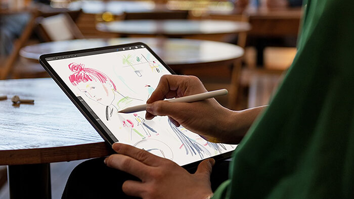 Graphic Designers Benefit from Tablets